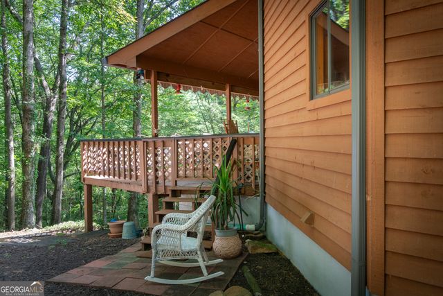 7869 Highway 75 Alt, Helen, GA 30545