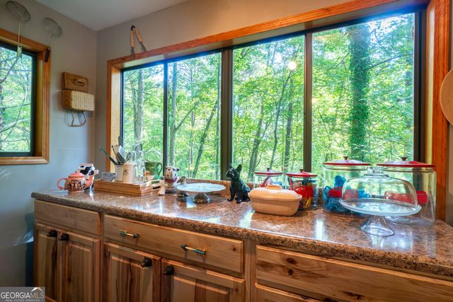 7869 Highway 75 Alt, Helen, GA 30545