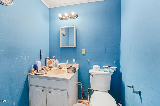 2505 Neville Road, Chapel Hill, NC 27516