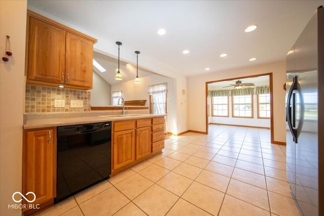4838 W Cedar Creek Place, New Palestine, IN 46163