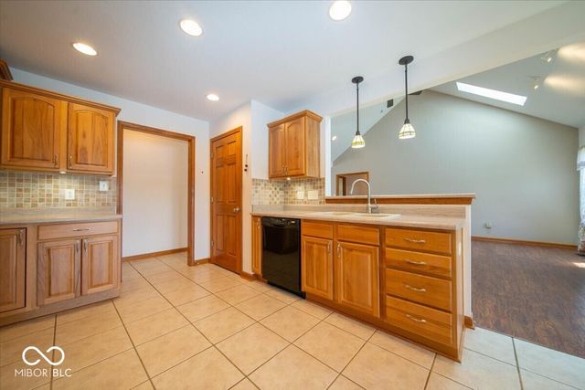 4838 W Cedar Creek Place, New Palestine, IN 46163