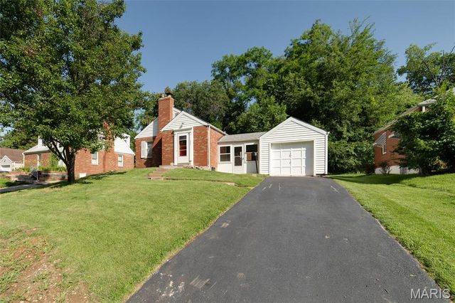 223 Robert Avenue, St Louis, MO 63135
