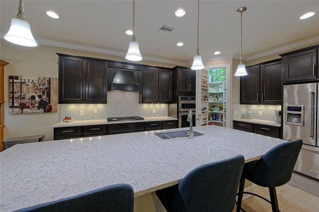 16918 LOUDON PLACE, Bradenton, FL 34202