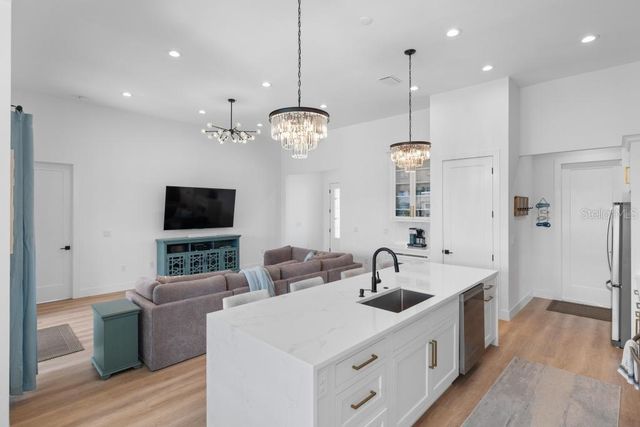 8125 MOSSBORGER AVENUE, North Port, FL 34287