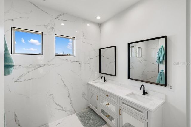 8125 MOSSBORGER AVENUE, North Port, FL 34287