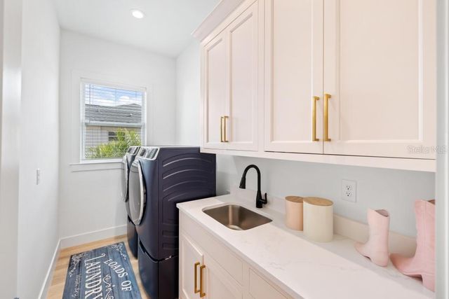 8125 MOSSBORGER AVENUE, North Port, FL 34287