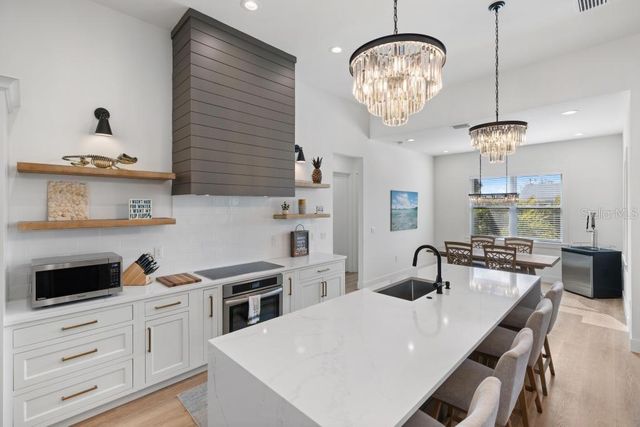 8125 MOSSBORGER AVENUE, North Port, FL 34287