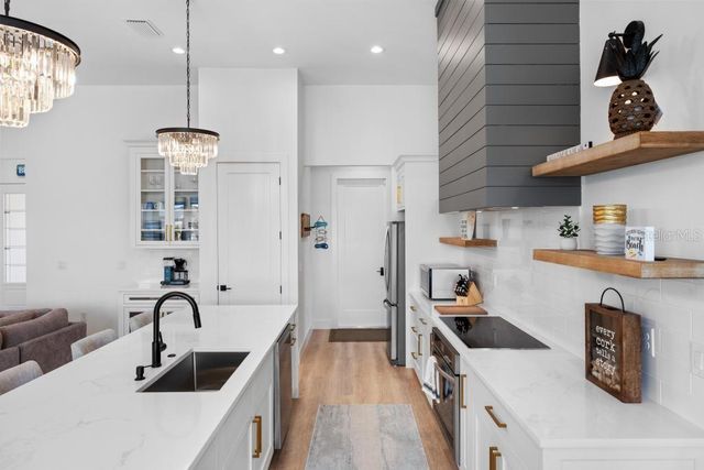 8125 MOSSBORGER AVENUE, North Port, FL 34287