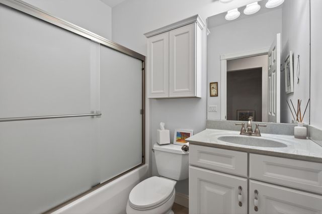 1563 Prairie Drive, Royalton Twp, MI 49085