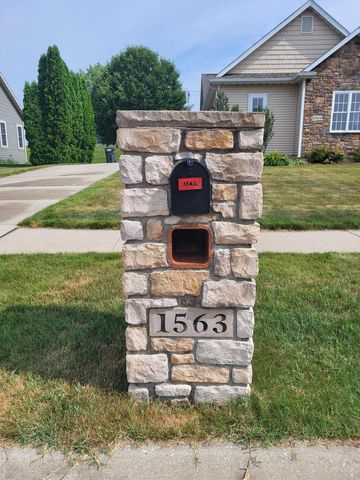 1563 Prairie Drive, Royalton Twp, MI 49085