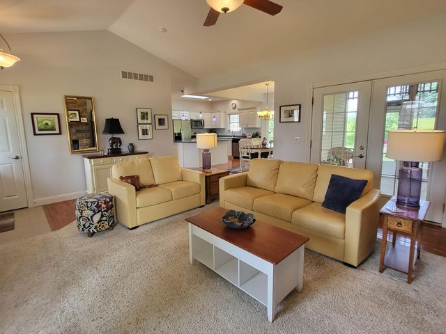 1563 Prairie Drive, Royalton Twp, MI 49085