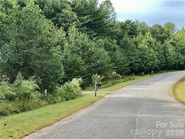 1388 Old Dry Creek Road, Morganton, NC 28655