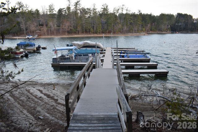 1388 Old Dry Creek Road, Morganton, NC 28655