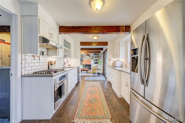 1005 W Frisco Avenue, St Louis, MO 63122