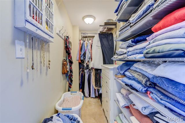 1005 W Frisco Avenue, St Louis, MO 63122