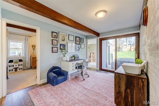 1005 W Frisco Avenue, St Louis, MO 63122