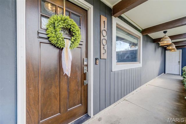 1005 W Frisco Avenue, St Louis, MO 63122