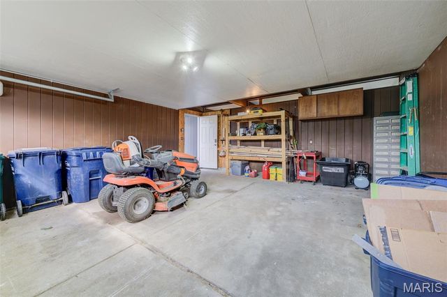 1005 W Frisco Avenue, St Louis, MO 63122