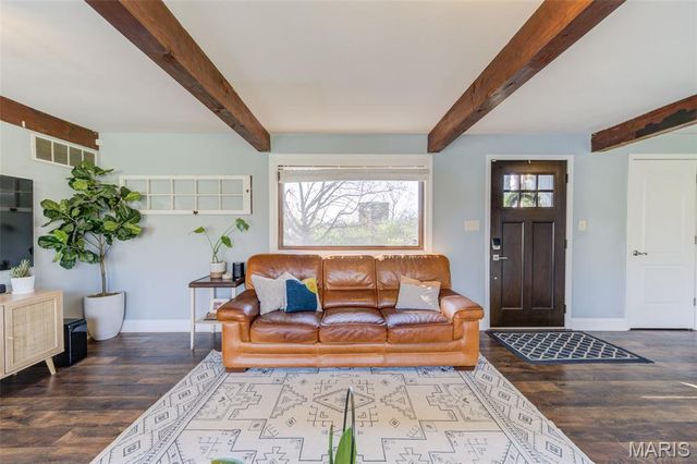 1005 W Frisco Avenue, St Louis, MO 63122