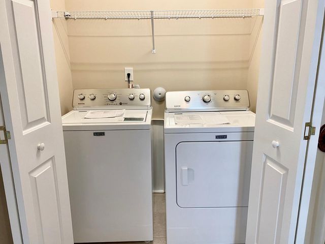 2022 Chancellor Place, Raleigh, NC 27603