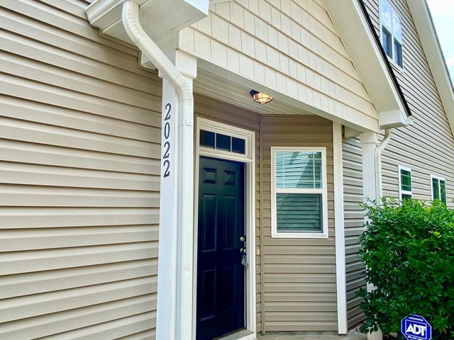 2022 Chancellor Place, Raleigh, NC 27603