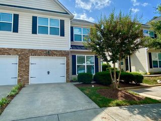 2022 Chancellor Place, Raleigh, NC 27603