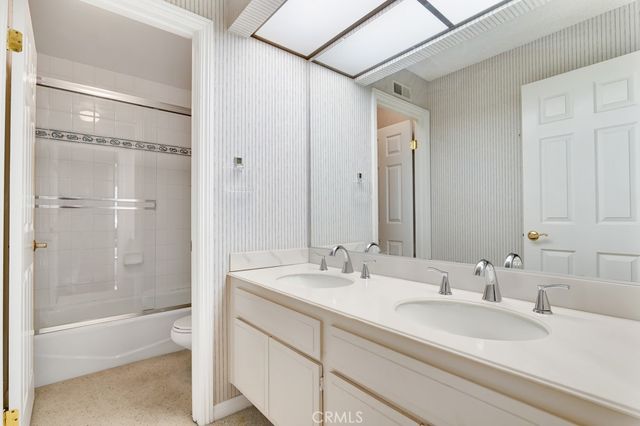 19817 Hiawatha Street, Chatsworth, CA 91311