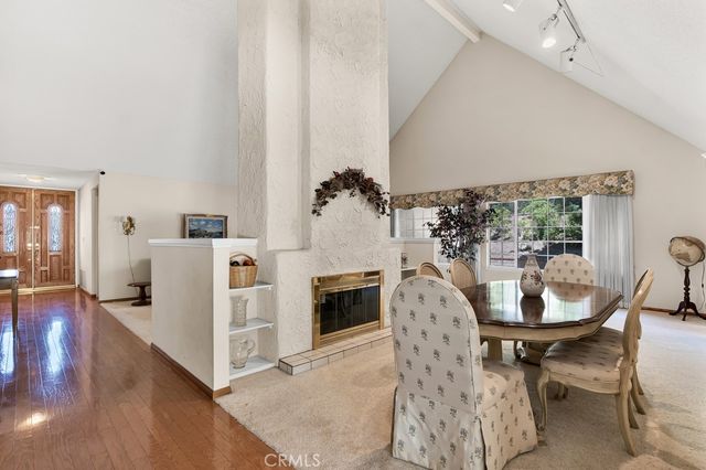 19817 Hiawatha Street, Chatsworth, CA 91311