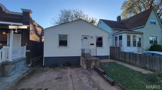 4936 Hummelsheim Avenue, St Louis, MO 63123
