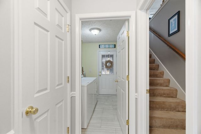 742 Bowling Branch Rd, Cottontown, TN 37048