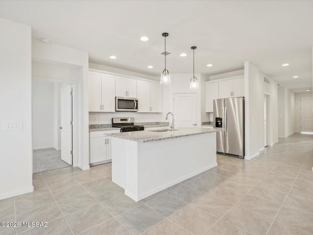 17054 S Paseo Sombrita, Sahuarita, AZ 85629