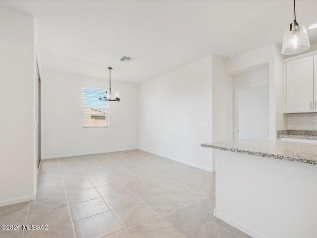 17054 S Paseo Sombrita, Sahuarita, AZ 85629