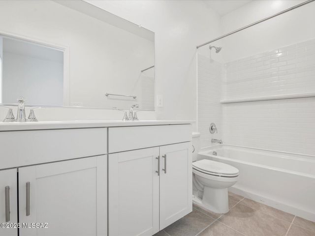17054 S Paseo Sombrita, Sahuarita, AZ 85629