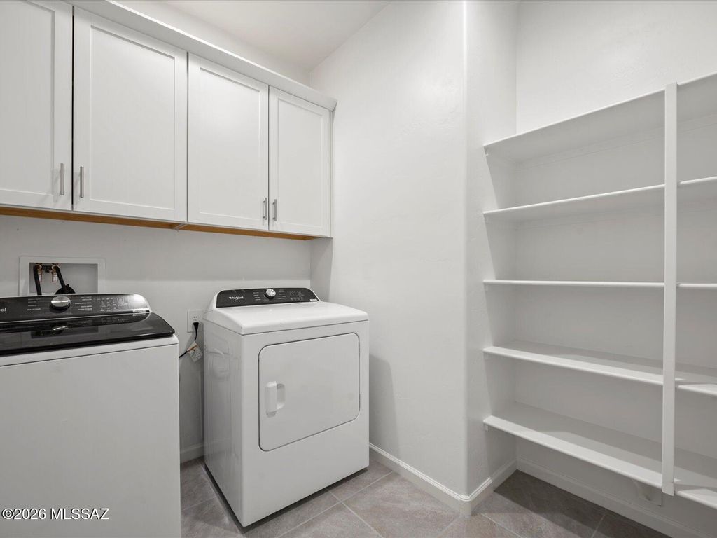 17054 S Paseo Sombrita, Sahuarita, AZ 85629