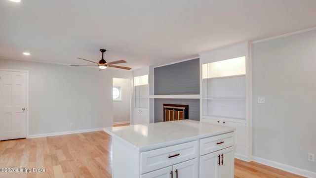 4203 Cottagehill Rd, Jeffersontown, KY 40299