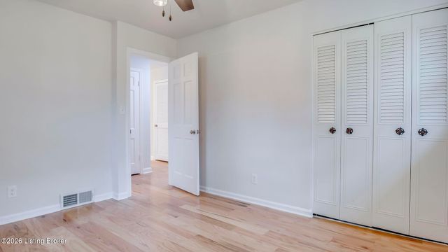 4203 Cottagehill Rd, Jeffersontown, KY 40299