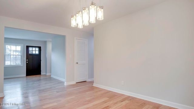 4203 Cottagehill Rd, Jeffersontown, KY 40299