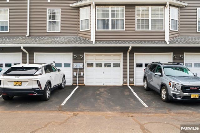 20 Midland 3C, Kearny, NJ 07032