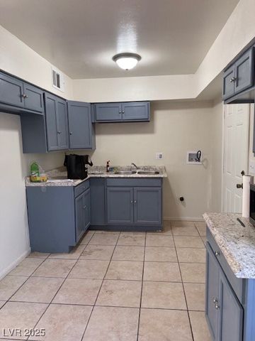 2109 Glider Street, North Las Vegas, NV 89030