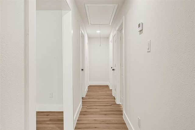 5827 Heron Drive, Houston, TX 77033