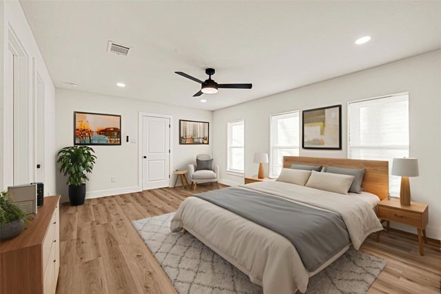 5827 Heron Drive, Houston, TX 77033