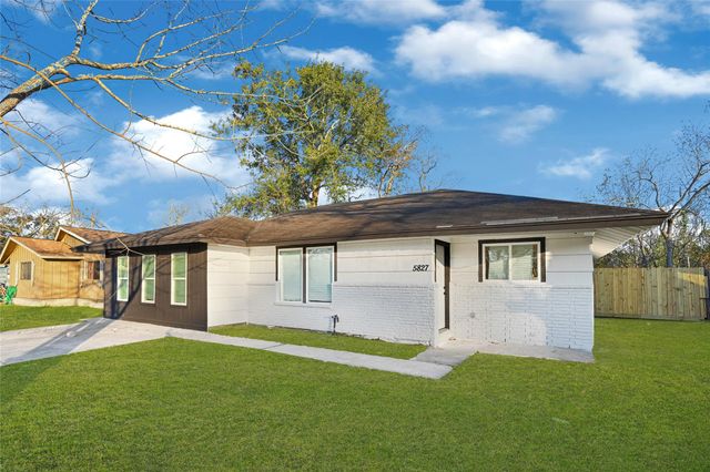 5827 Heron Drive, Houston, TX 77033