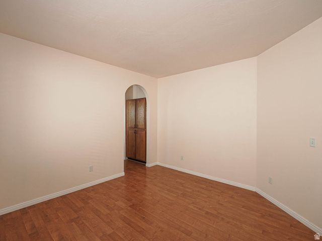 5924 W OAKSHADE LN, West Jordan, UT 84081