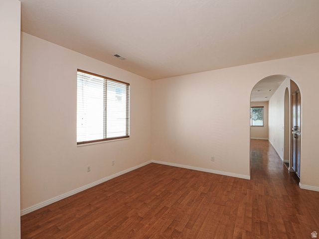 5924 W OAKSHADE LN, West Jordan, UT 84081