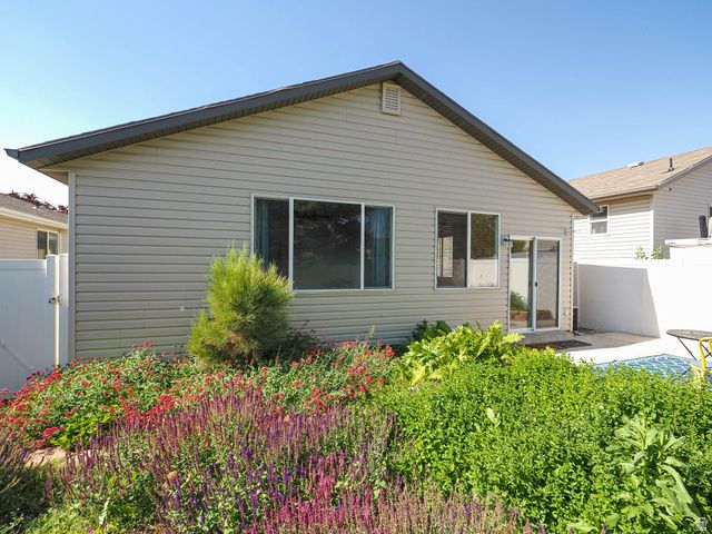 5924 W OAKSHADE LN, West Jordan, UT 84081