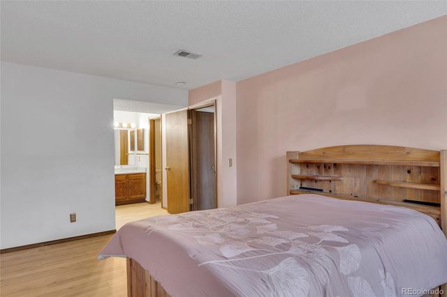 15350 E Arizona Avenue 208, Aurora, CO 80017