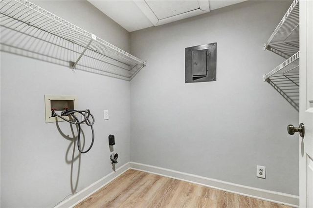 309 Comeragh SE, Smyrna, GA 30080