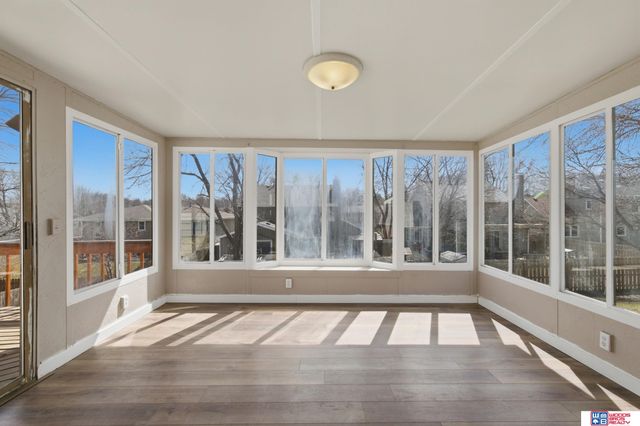 2823 Drake Street, Lincoln, NE 68516