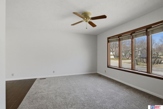 2823 Drake Street, Lincoln, NE 68516