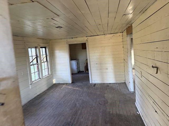 5932 N Fm 1486 Road, Montgomery, TX 77356
